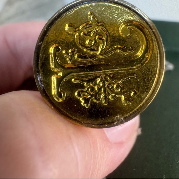 Harrod’s seal keyring Knightsbridge NWT - Picture 4 of 6